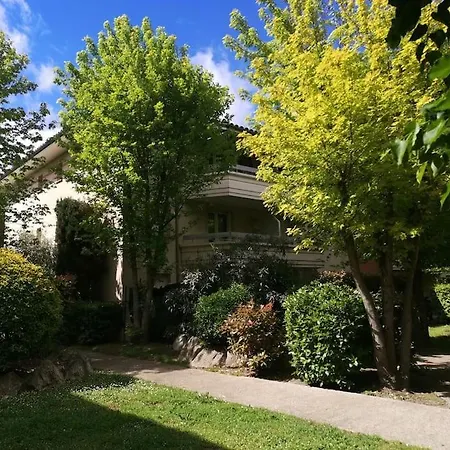 Avec Chambre Séparée/métro/piscine Appartement
